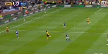 悼念离世爷爷！黄喜灿抢点破门，亲吻手臂文身&amp;amp;amp;双手指天纪念