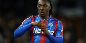 九游体育官网-记者：枪手总监&amp;amp;主帅在7月亲自说服埃泽，这是球员加盟枪手的关键