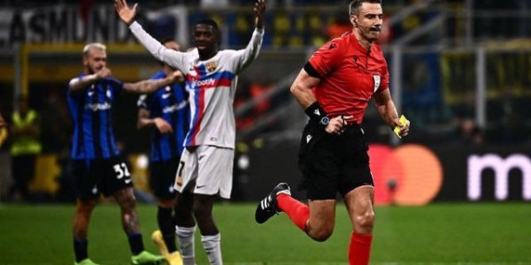 九游体育平台-法蒂手球不该连坐佩德里，裁判欠巴萨“两点一红”？