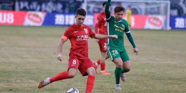 海港2022溃退没有“挡箭牌” 四大皆空后迎拐点抉择