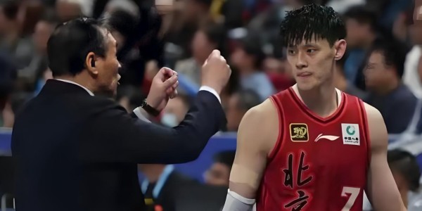 九游体育官网-CBA名记痛批北京队1球员：不重视细节，容易受到外界干扰