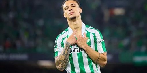 贝蒂斯主席：正与安东尼谈转会，但需球员接受大幅降薪才能继续推进