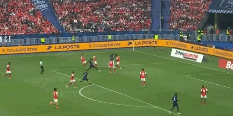 九游体育官网-⚽法国杯战报：巴尔科拉独造3球，巴黎圣日耳曼3-0兰斯成功卫冕