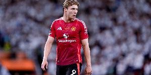 九游体育官方网站-罗马诺：曼联告知那不勒斯，愿意租借+买断条款送走霍伊伦